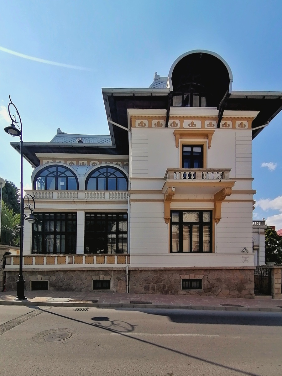 Valimărescu House
